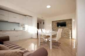Kvin2 Apartments
